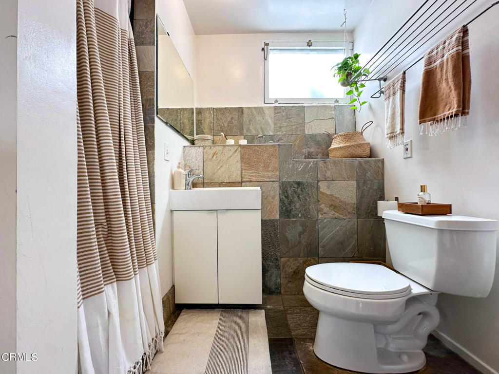 2252 Panorama Terrace