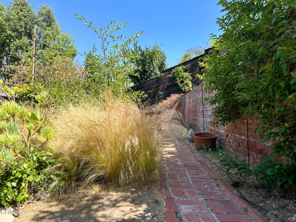 2252 Panorama Terrace