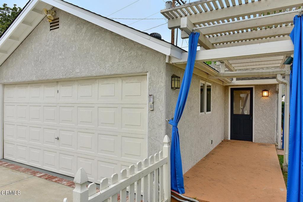 591 N Sunnyslope Avenue