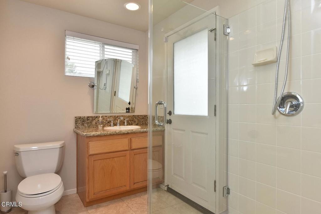 591 N Sunnyslope Avenue