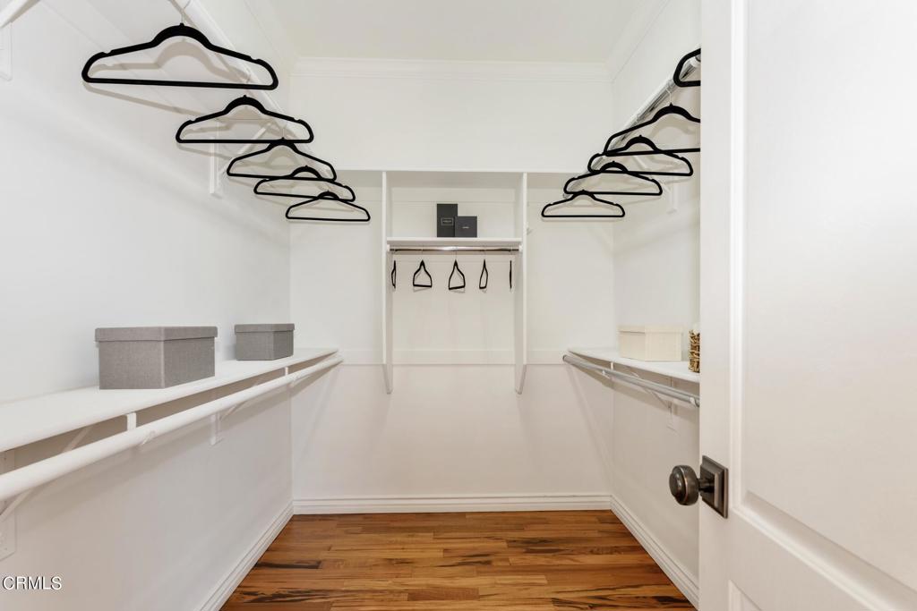 2555 Vista Laguna Terrace