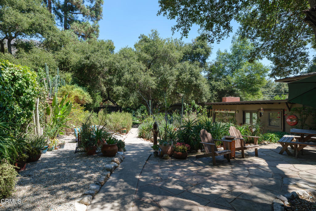 3232 Mount Curve Avenue