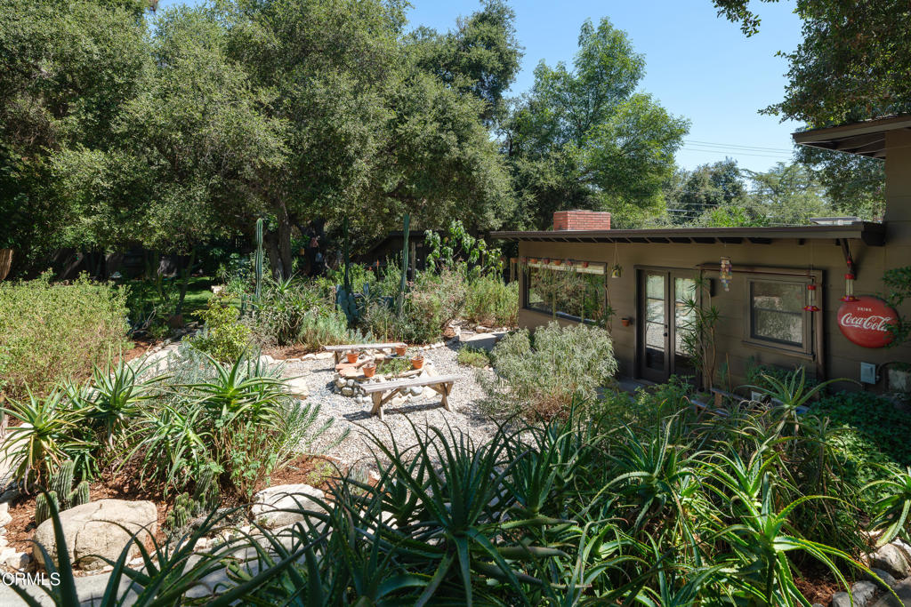 3232 Mount Curve Avenue