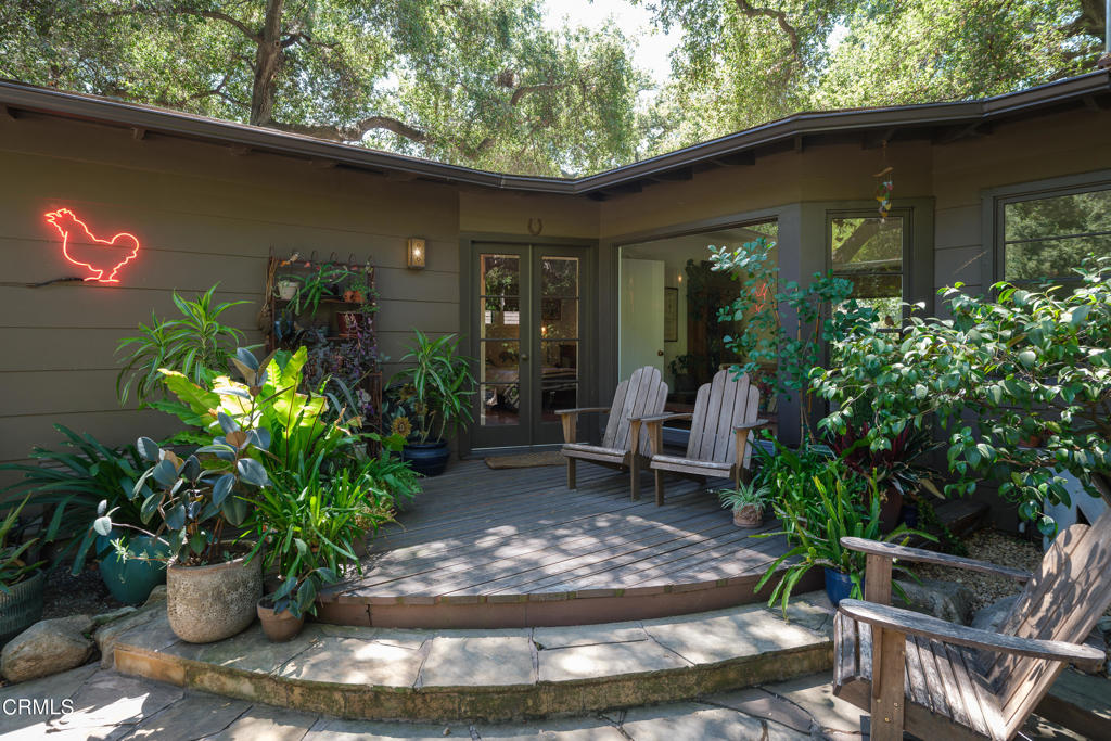 3232 Mount Curve Avenue