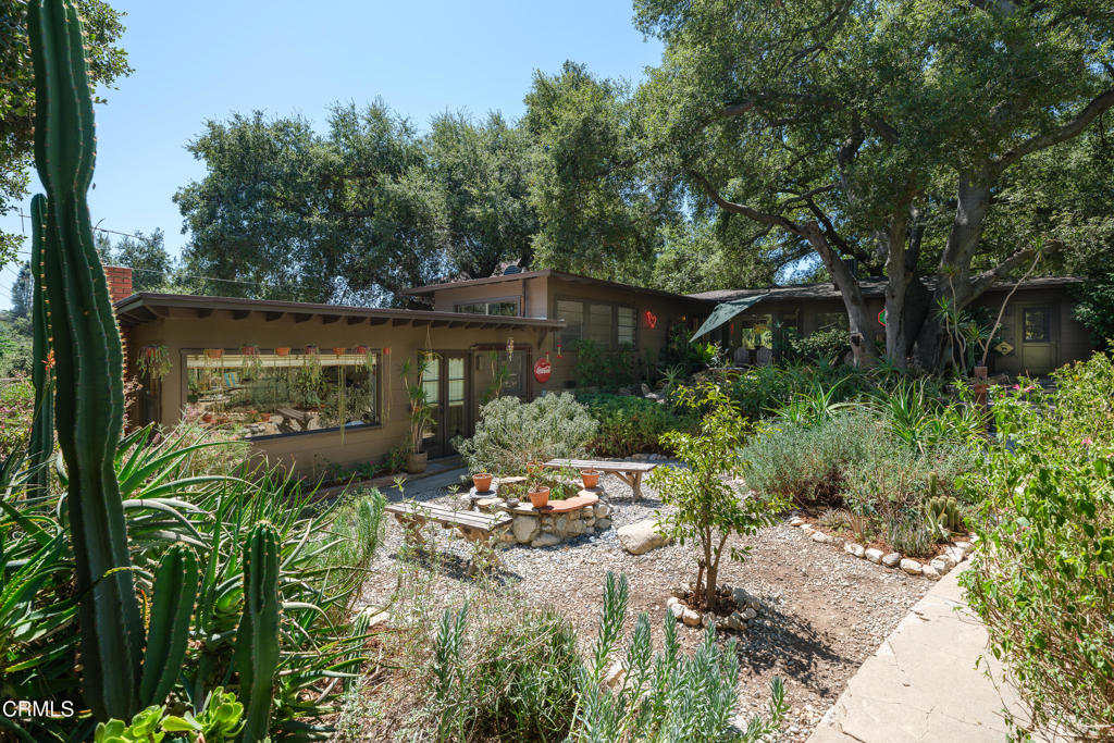 3232 Mount Curve Avenue