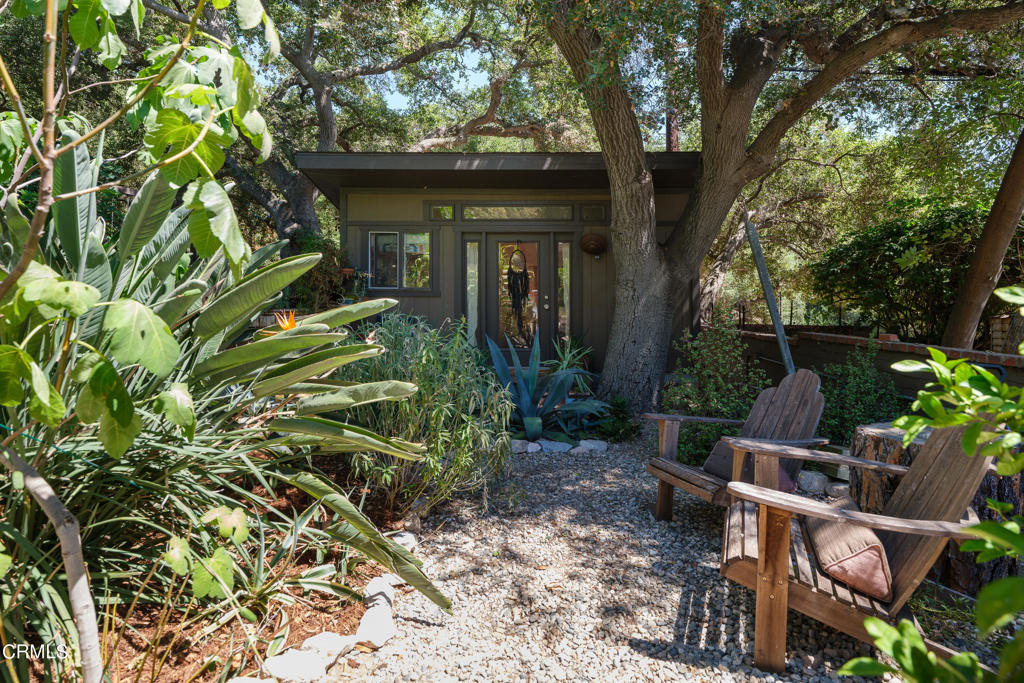 3232 Mount Curve Avenue