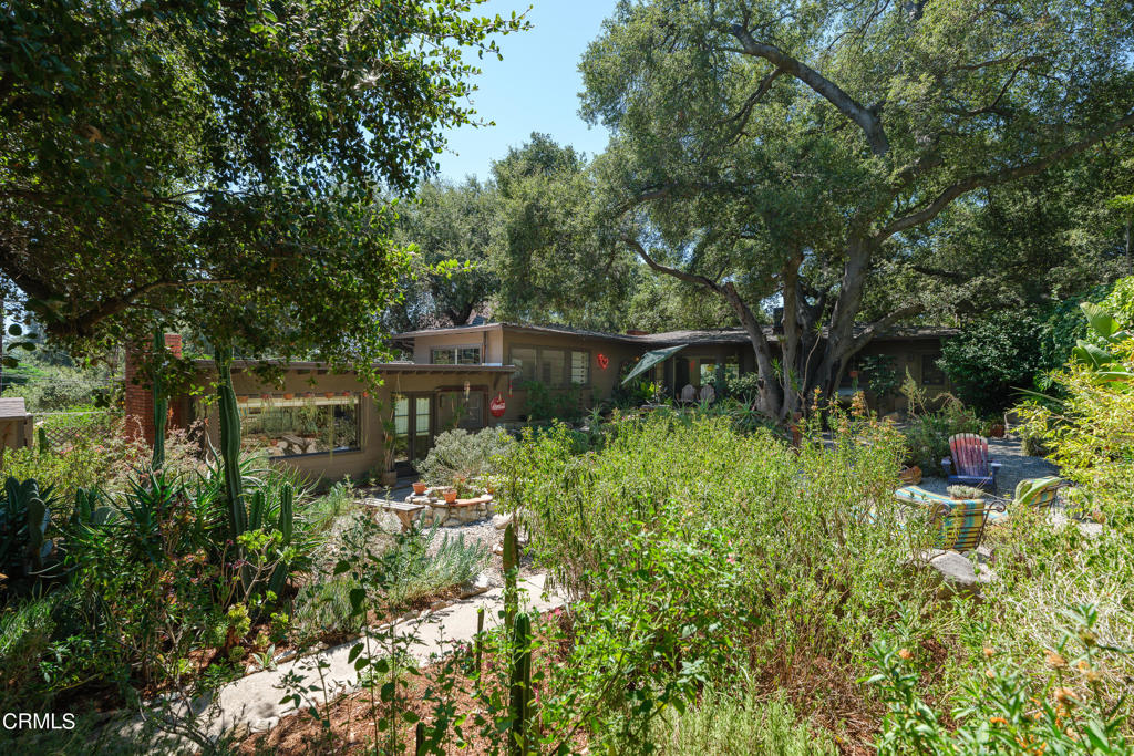 3232 Mount Curve Avenue