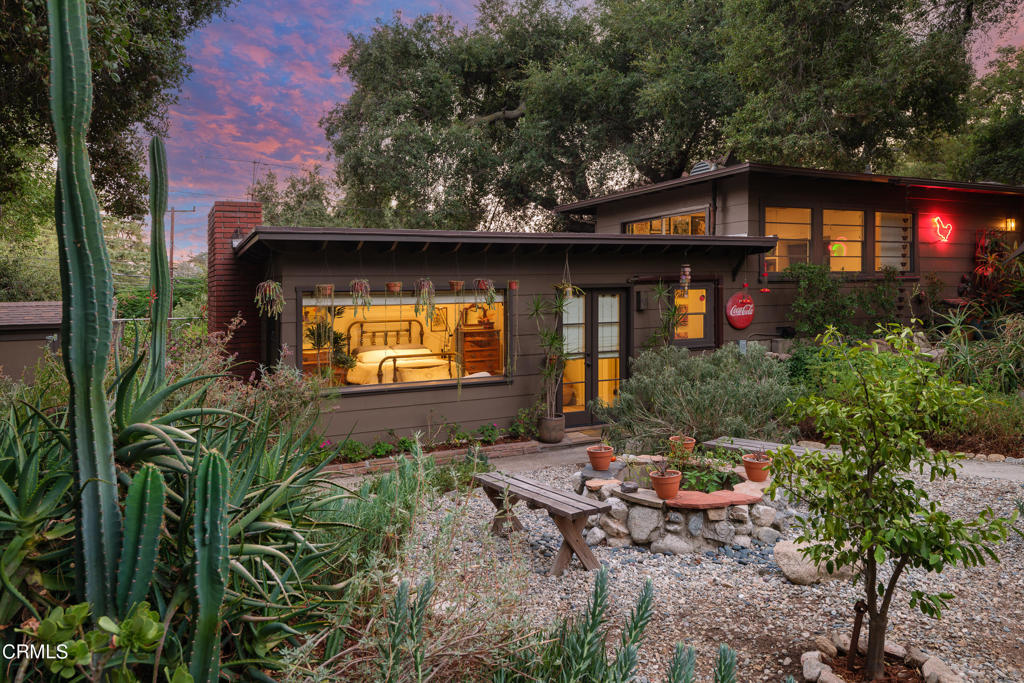 3232 Mount Curve Avenue