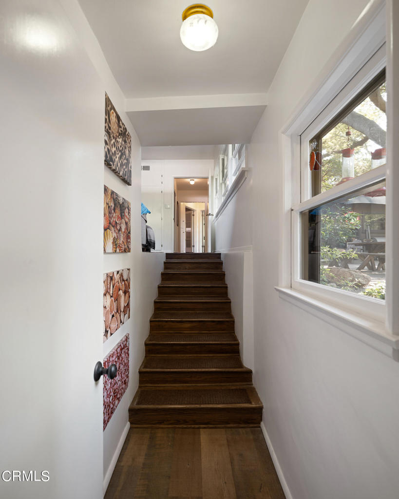 3232 Mount Curve Avenue