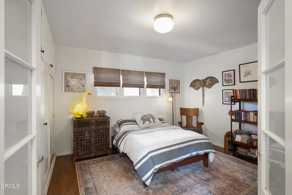 3232 Mount Curve Avenue