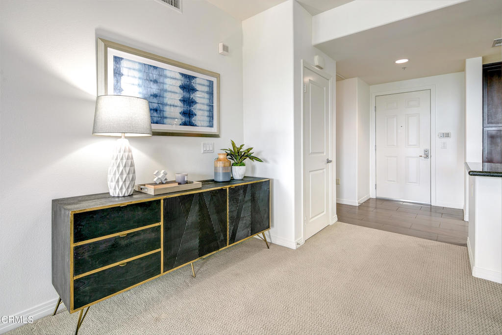 931 E Walnut Avenue 314