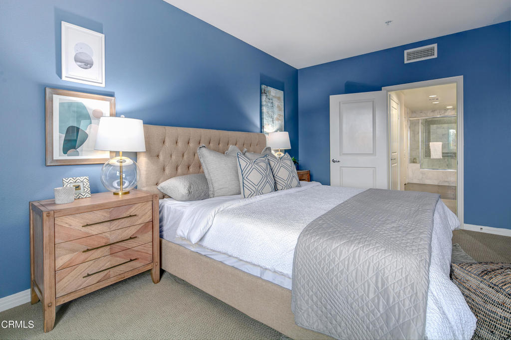 931 E Walnut Avenue 314