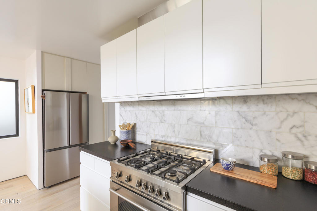 1432 N Vista Street 2