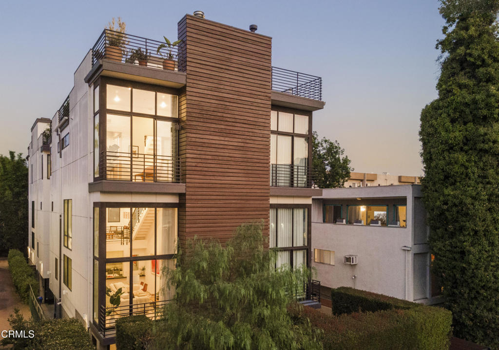 1432 N Vista Street 2