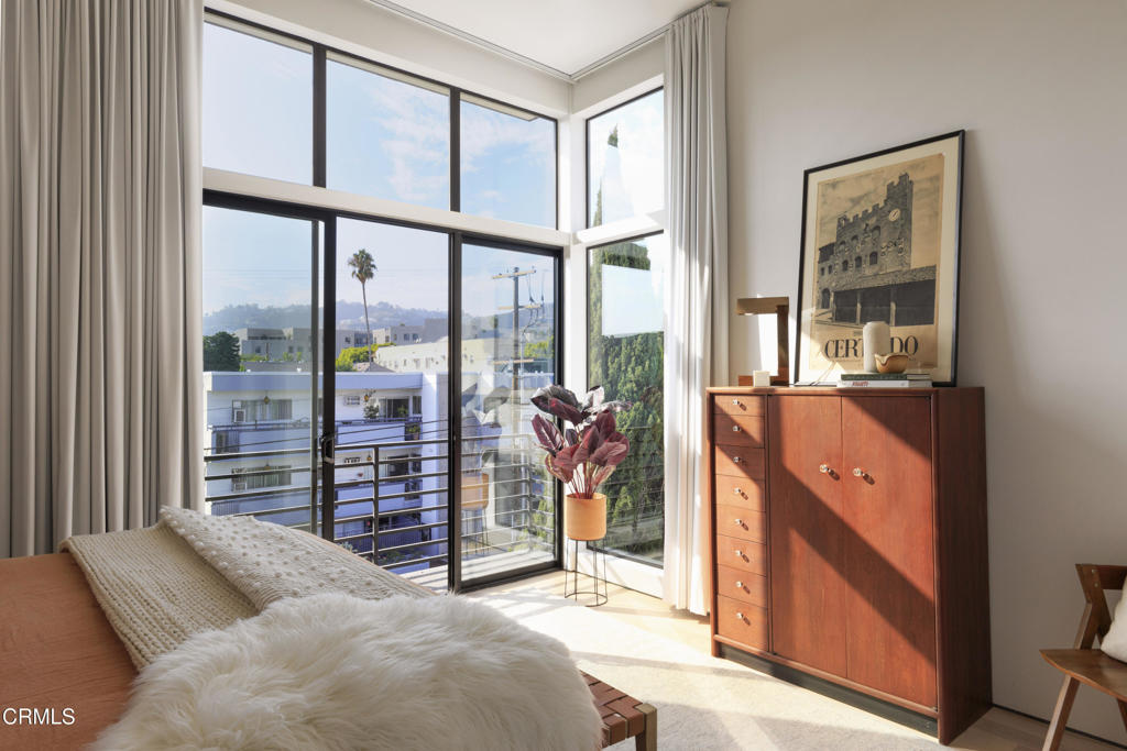 1432 N Vista Street 2