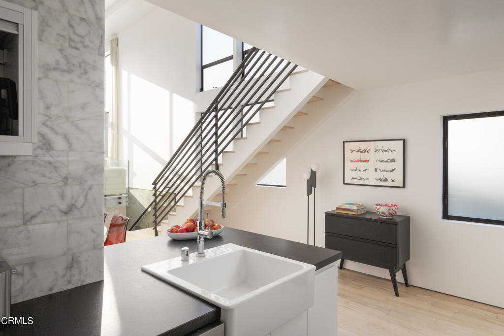 1432 N Vista Street 2