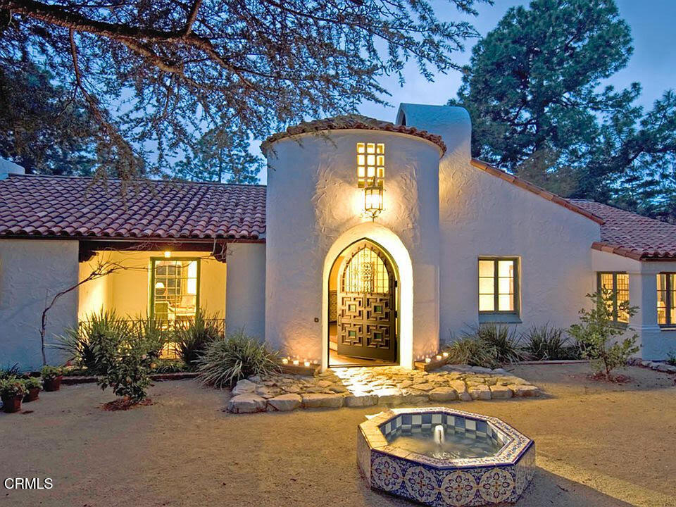5237 Alta Canyada Road