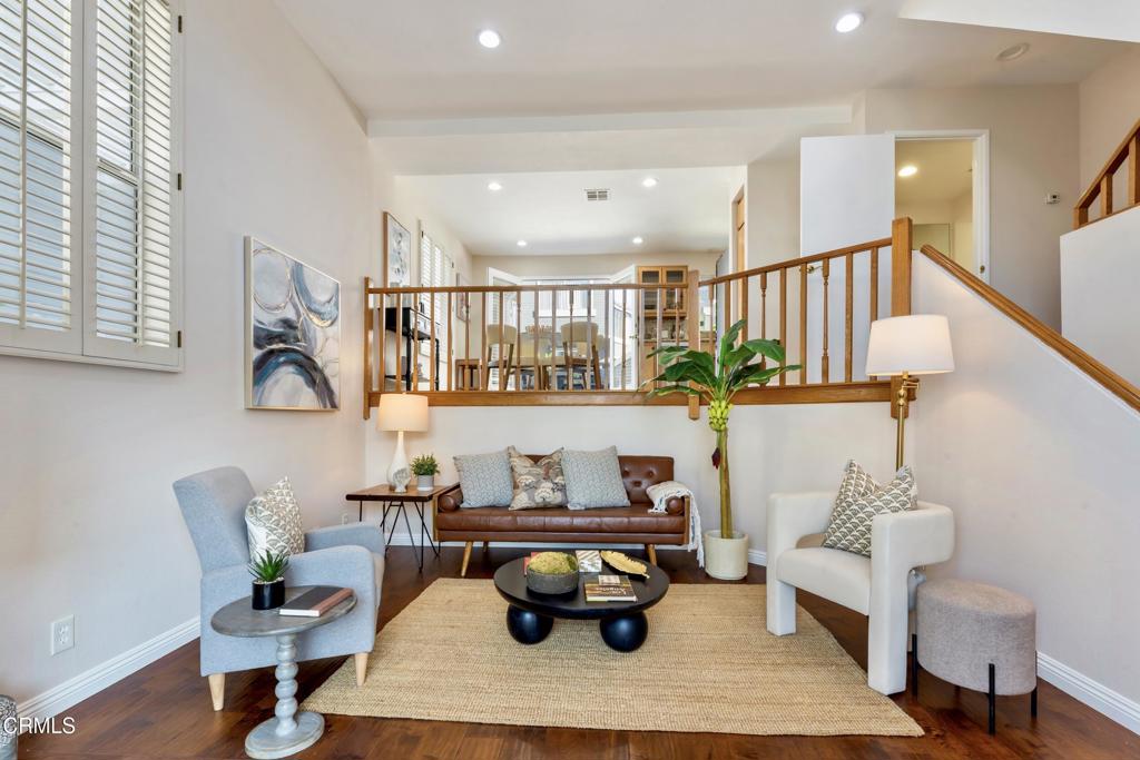 1923 E Washington Boulevard 4