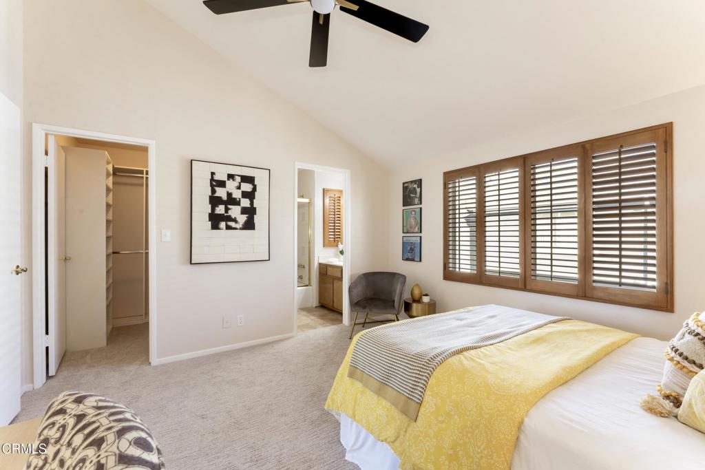 1923 E Washington Boulevard 4