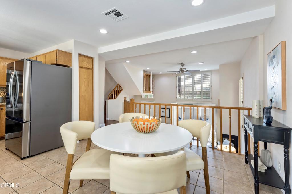 1923 E Washington Boulevard 4