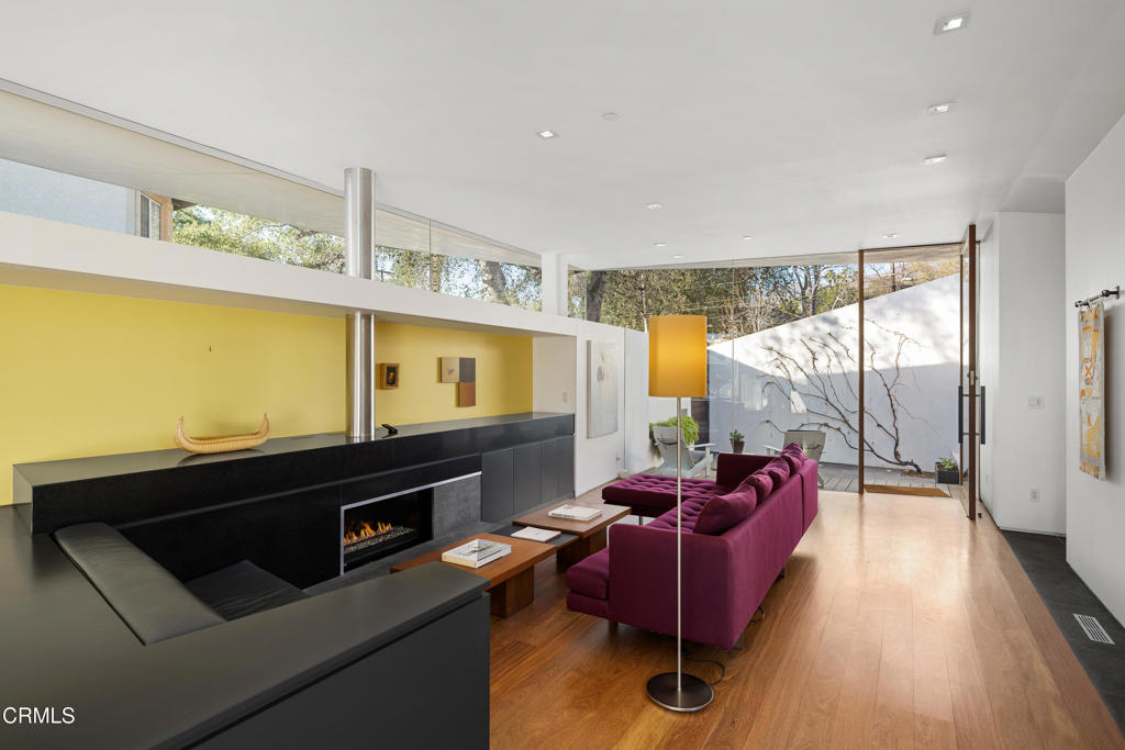 1200 E Woodbury Road