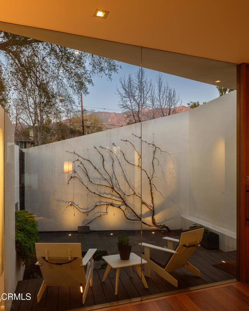 1200 E Woodbury Road