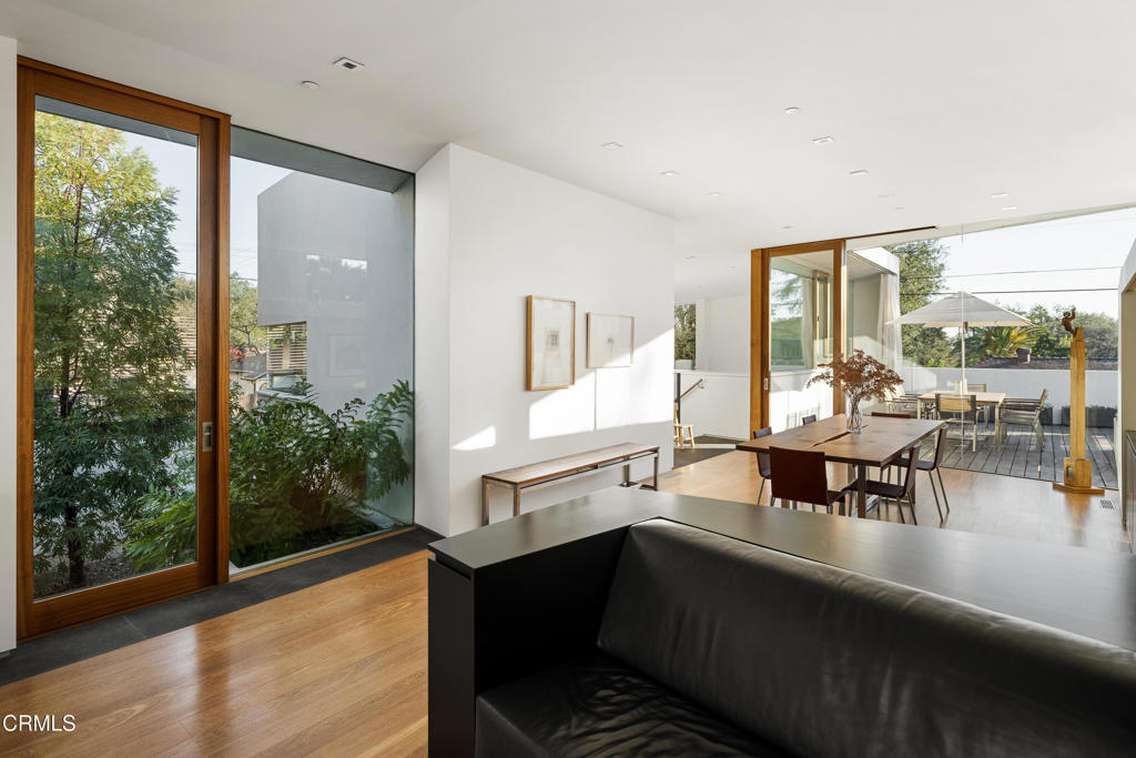 1200 E Woodbury Road