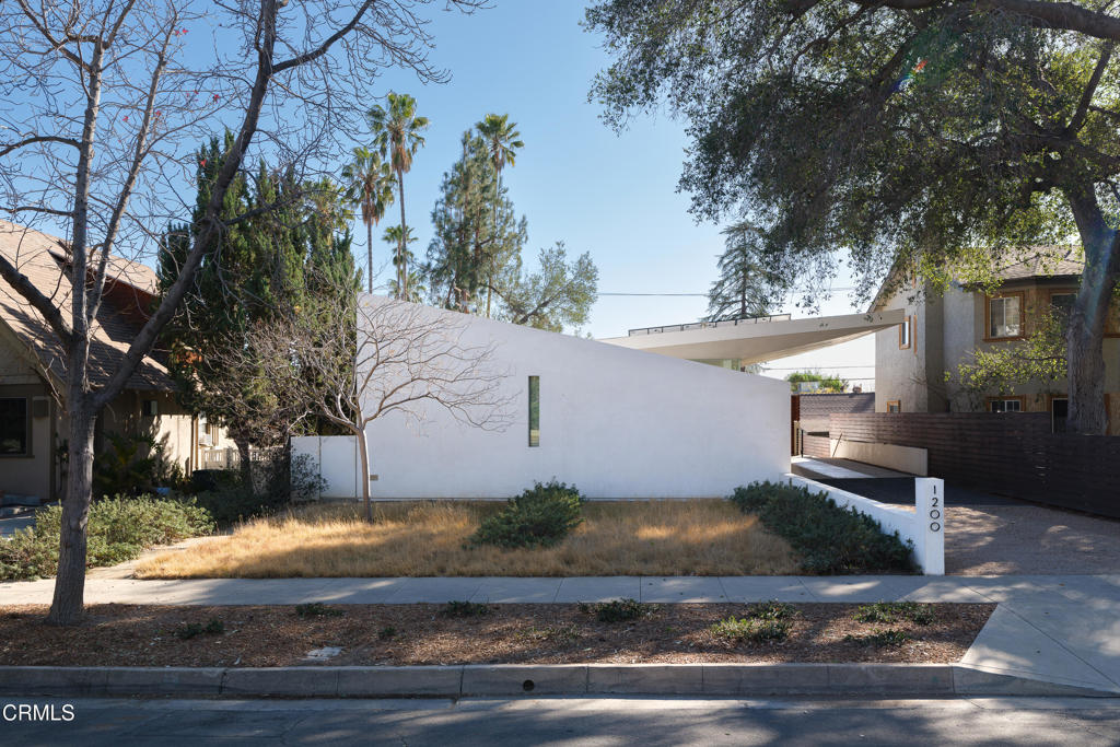 1200 E Woodbury Road