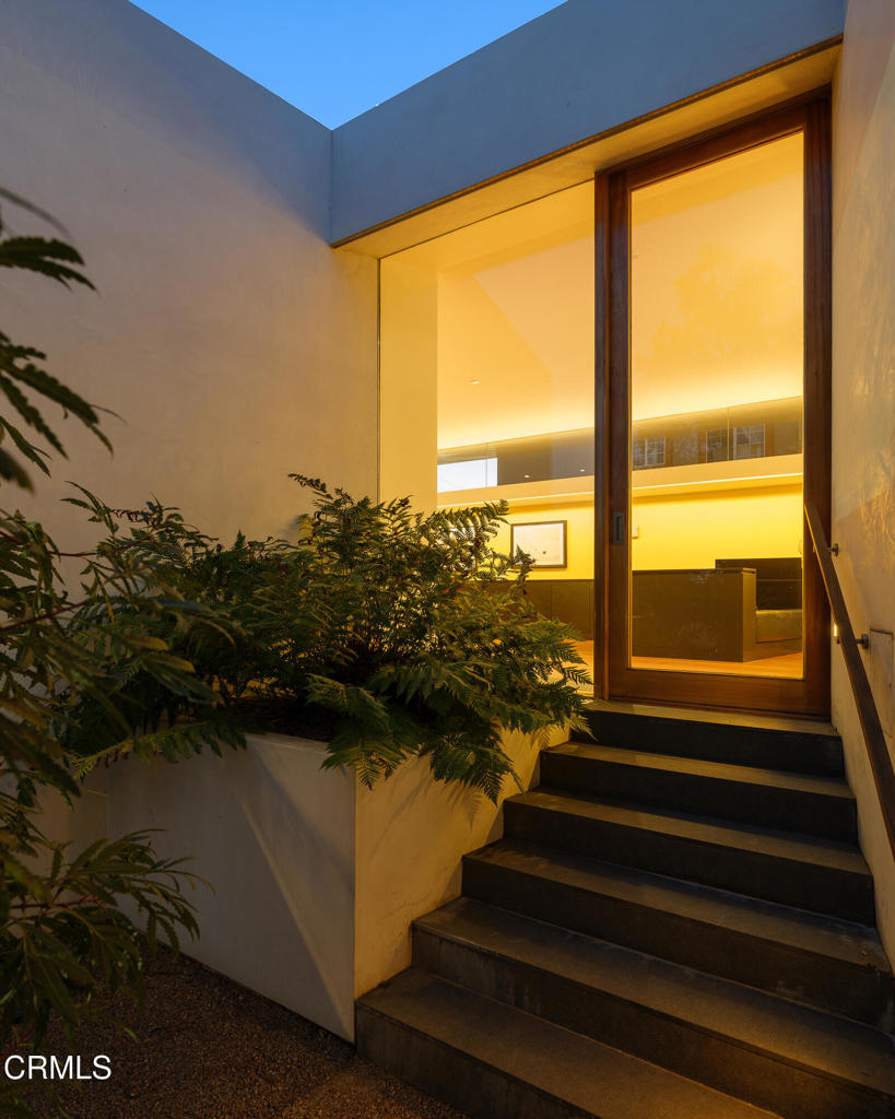 1200 E Woodbury Road