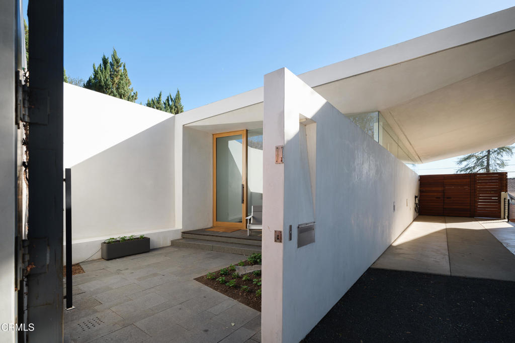 1200 E Woodbury Road