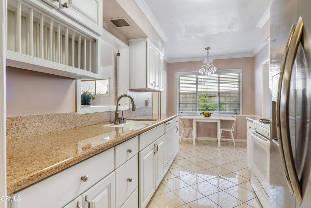 365 S San Gabriel Boulevard