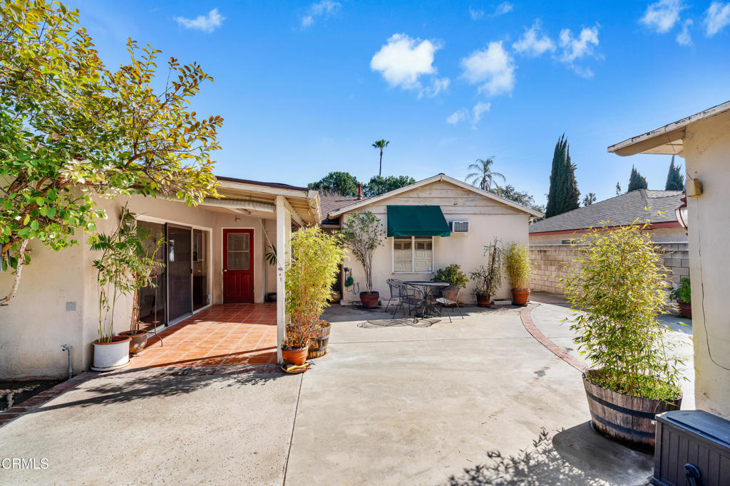 365 S San Gabriel Boulevard