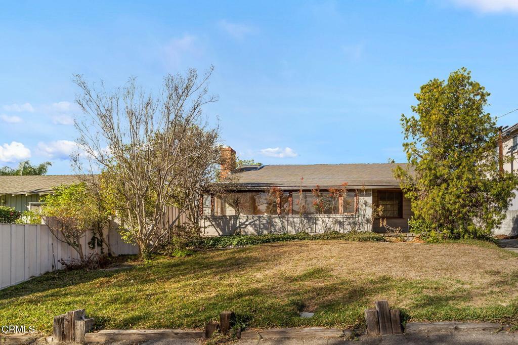 6841 La Presa Drive