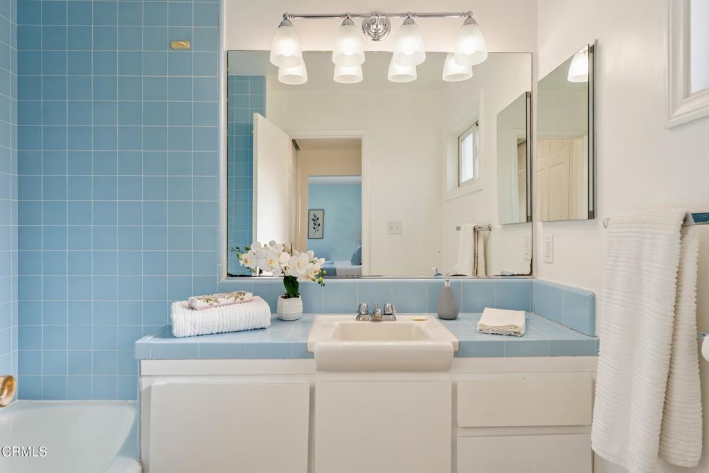 1299 Cordova Street 105