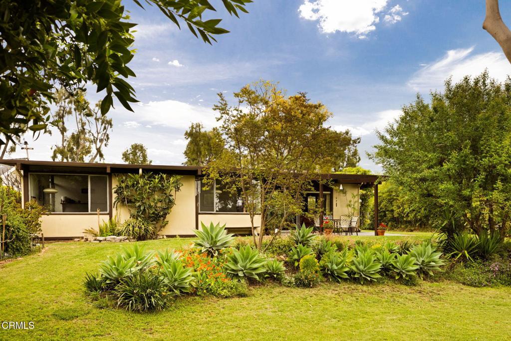 14040 Honeysuckle Lane