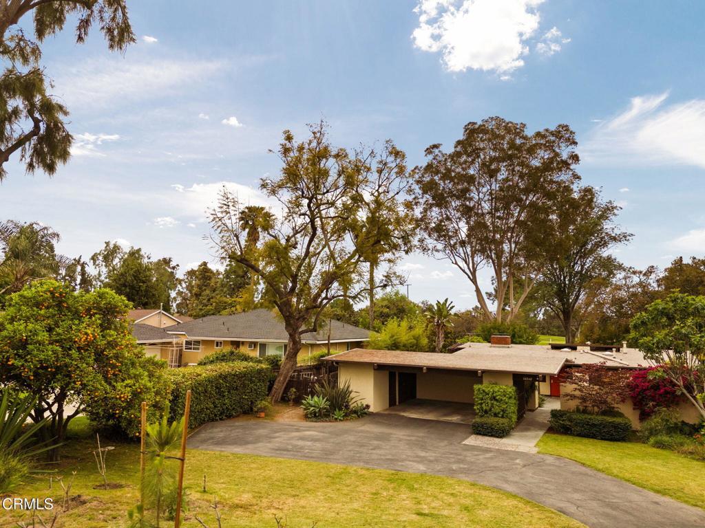 14040 Honeysuckle Lane