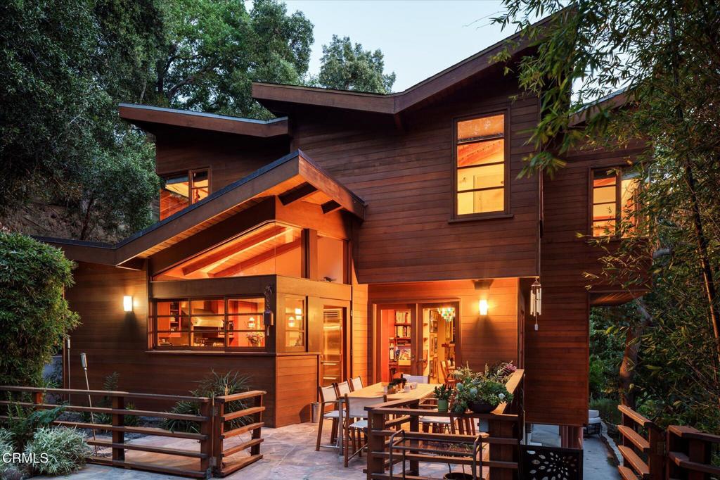 2424 Nichols Canyon Road