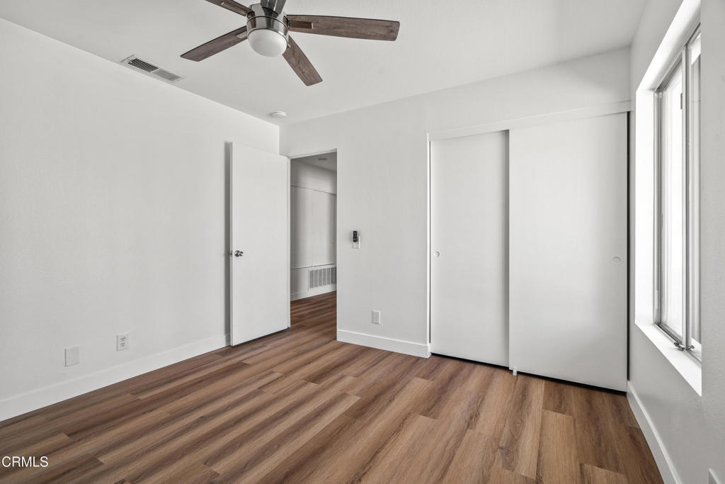 2075 E Calle Felicia