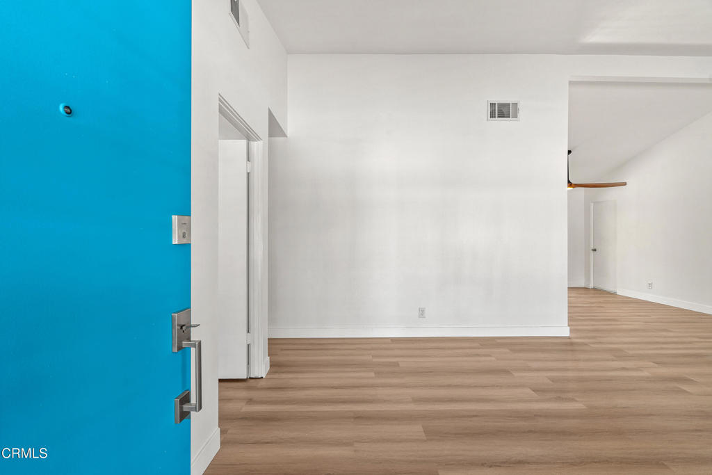 2075 E Calle Felicia