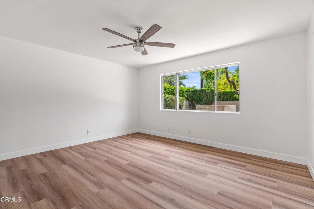 2075 E Calle Felicia