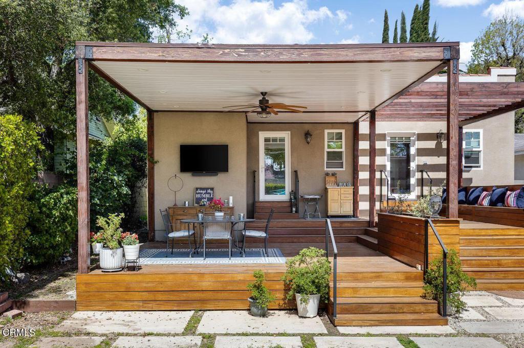 1650 E Orange Grove Boulevard