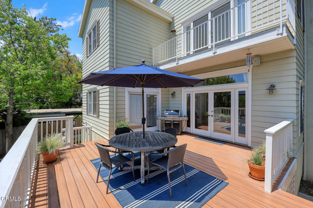 260 W Carter Avenue