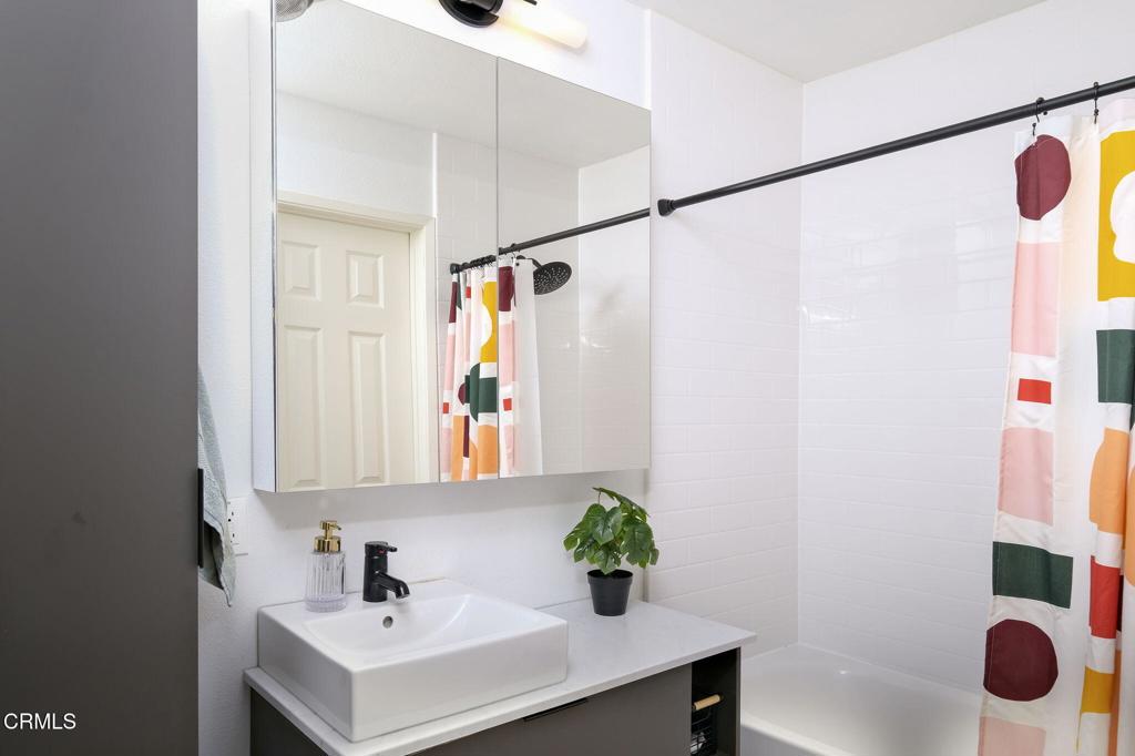 4900 Overland Avenue 148