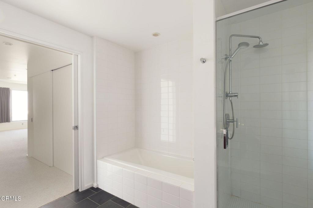 1155 S Grand Avenue 1403