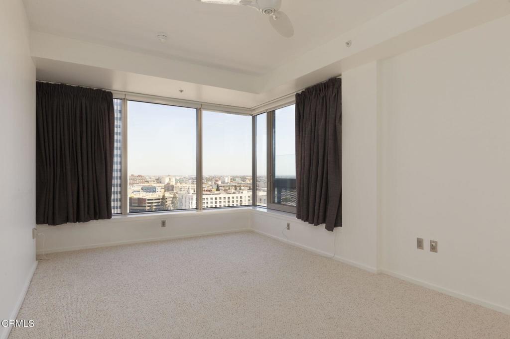 1155 S Grand Avenue 1403