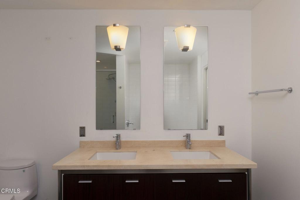 1155 S Grand Avenue 1403