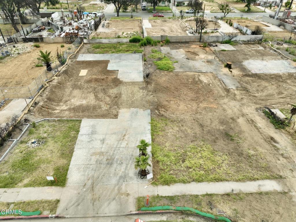 36 W Altadena Drive Drive