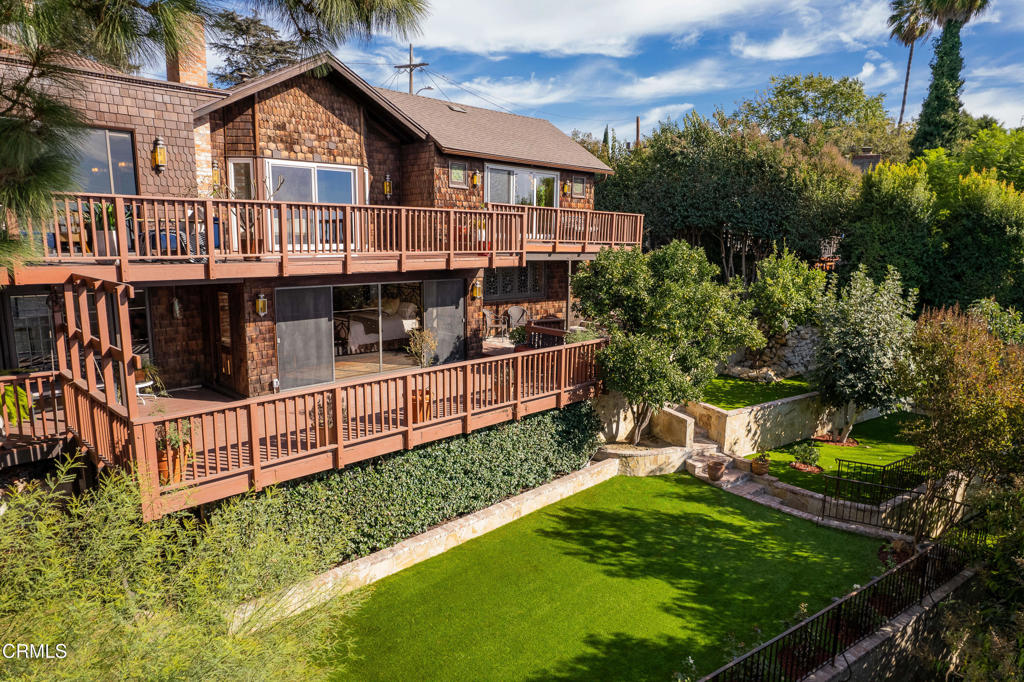 3880 Clayton Avenue W