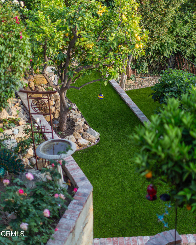 3880 Clayton Avenue W