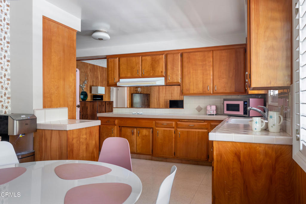 85 Gardenia Court